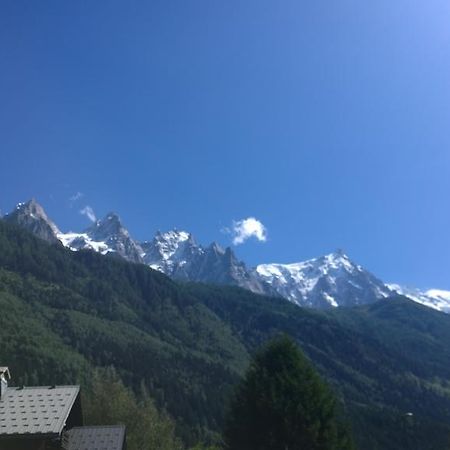 Troistorrents Helvetia B&B 외부 사진