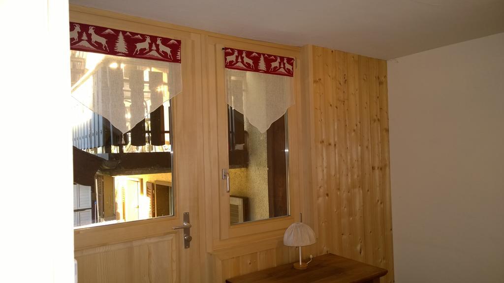 Troistorrents Helvetia B&B 외부 사진