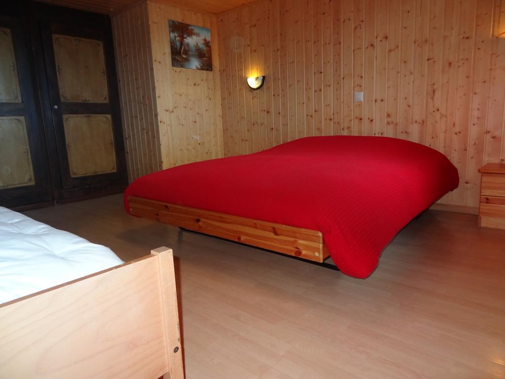 Troistorrents Helvetia B&B 객실 사진